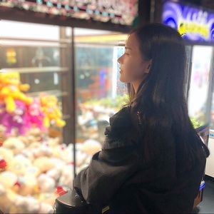 Meet your Posher, Jingyi